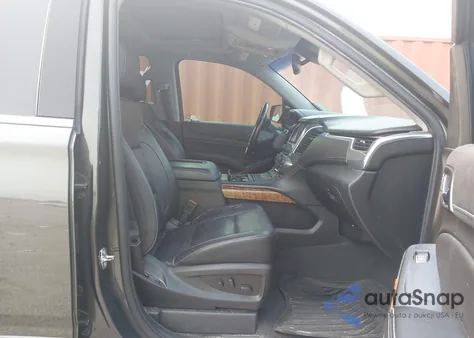 2019 Chevrolet Suburban Premier z USA, uszkodzony, nr VIN 1GNSKJKC9KR261374